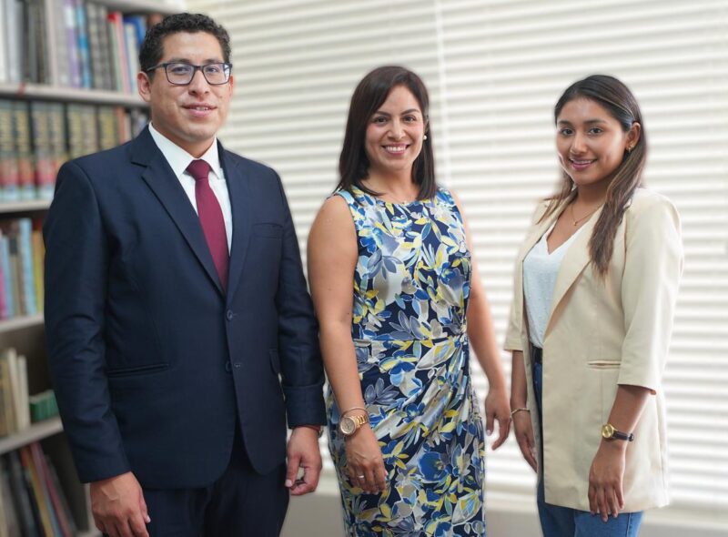 Zarela Vidal y equipo